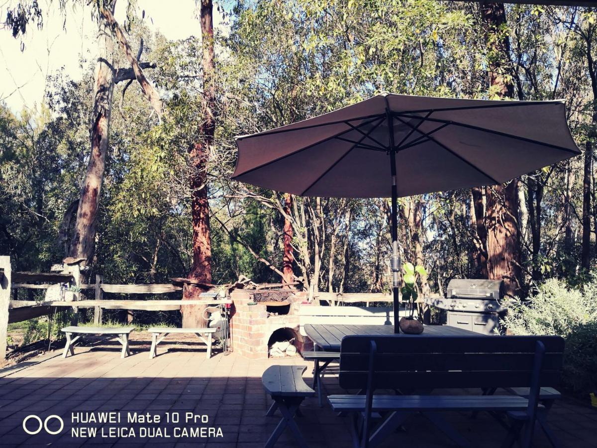 Kalimna Woods Cottages Lakes Entrance Bagian luar foto