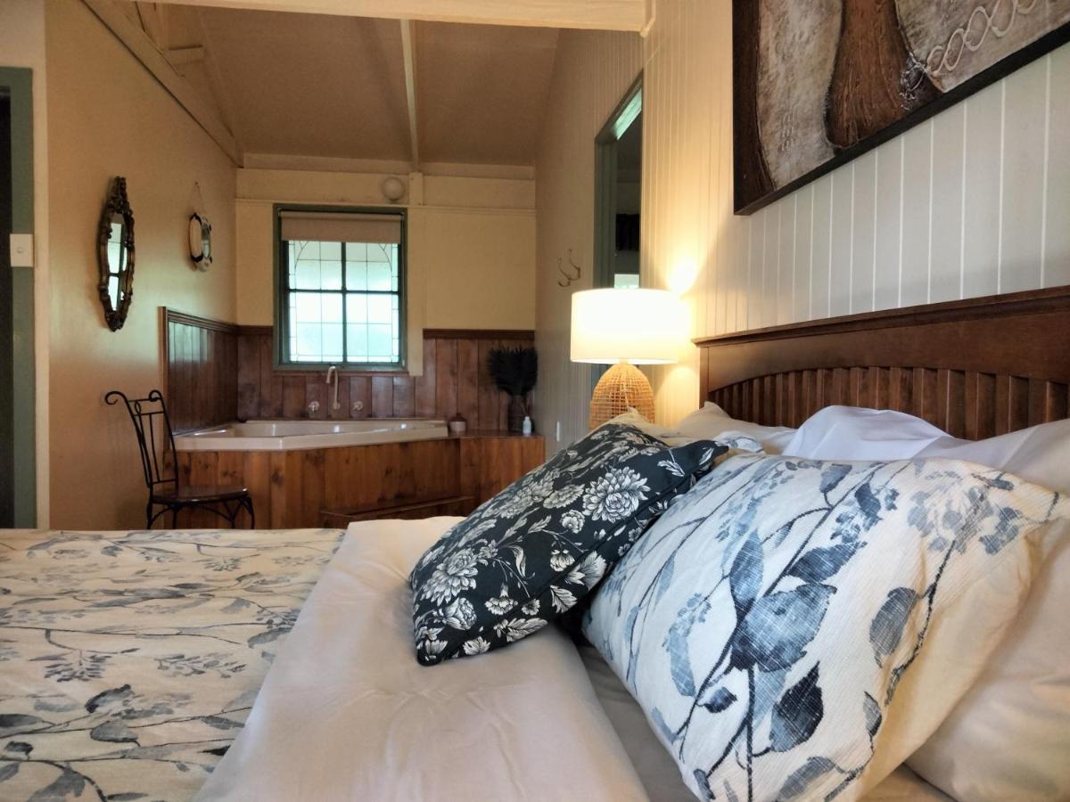 Kalimna Woods Cottages Lakes Entrance Bagian luar foto