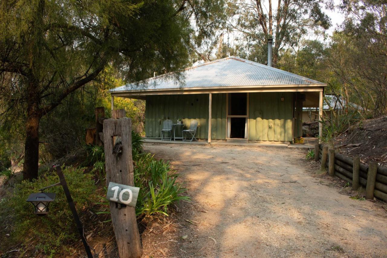 Kalimna Woods Cottages Lakes Entrance Bagian luar foto