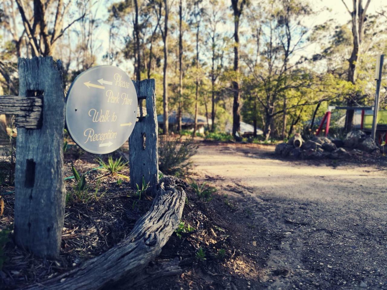 Kalimna Woods Cottages Lakes Entrance Bagian luar foto